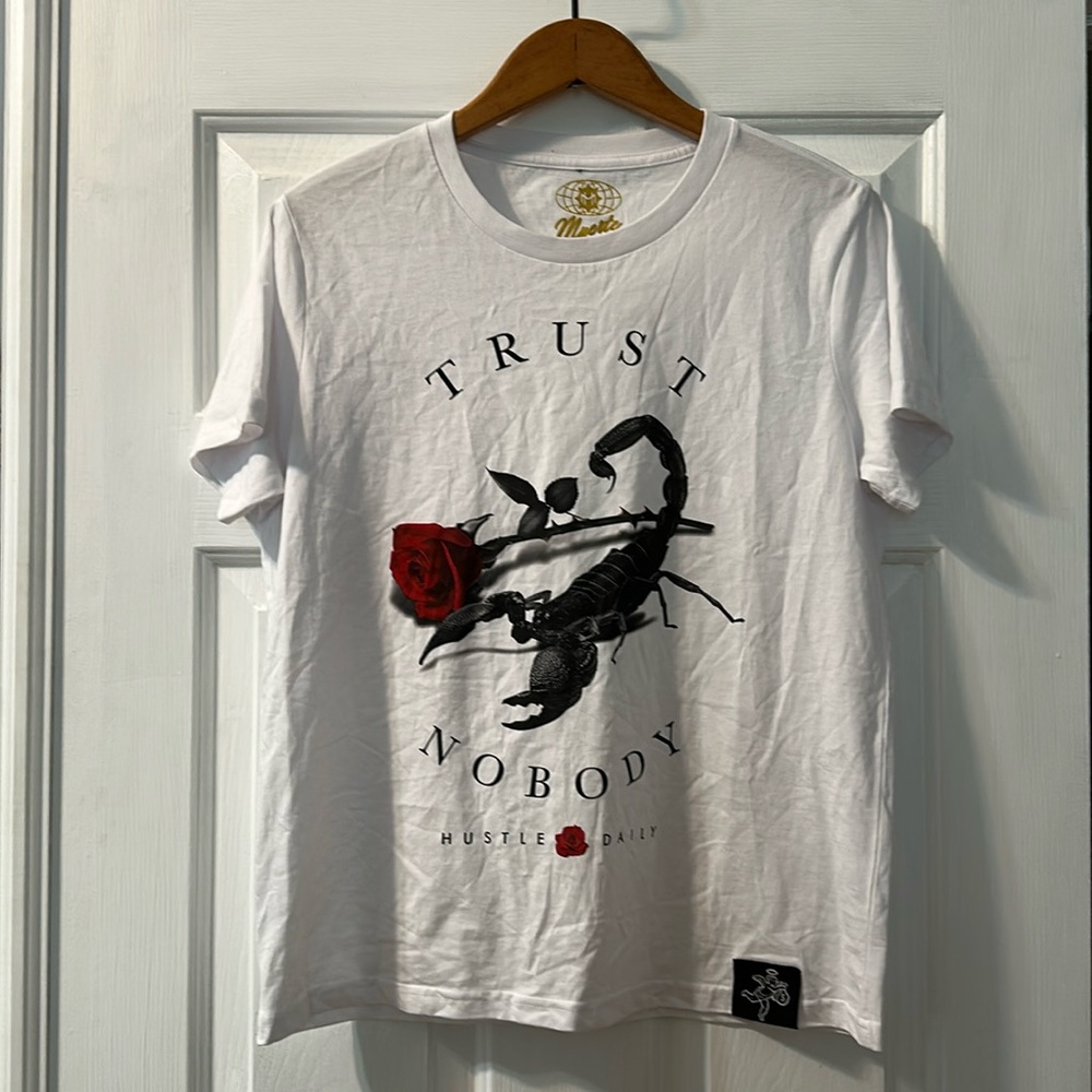 Muerte Hustle Daily T-Shirt Size Medium
